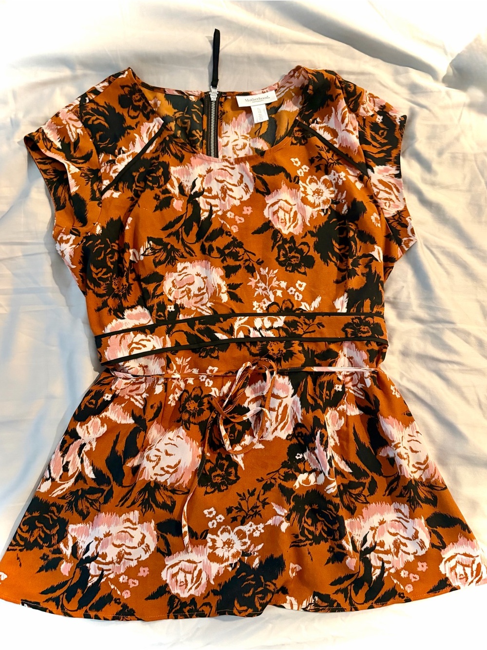 Motherhood Maternity Blouse with Zipper detail XL